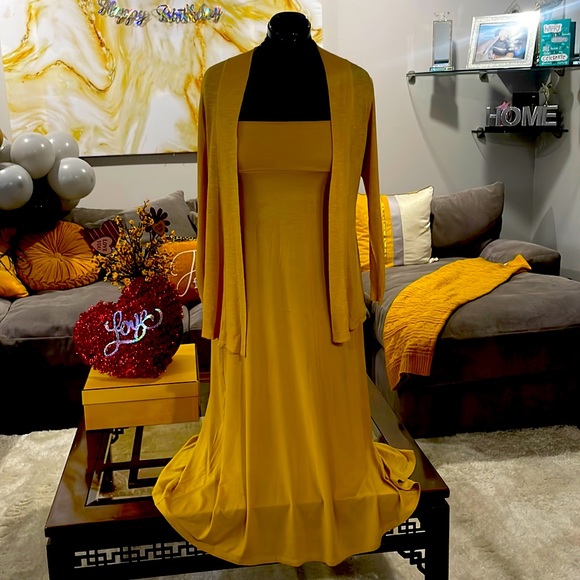 2-piece cardigan size Small with skirt/dress size medium Mustard color - Picture 2 of 8